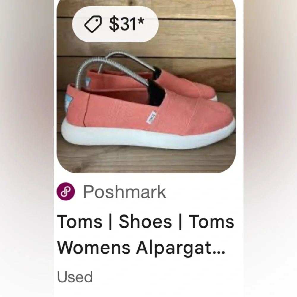 🆕TOMS Coral Slip-On Sneakers. 5.5